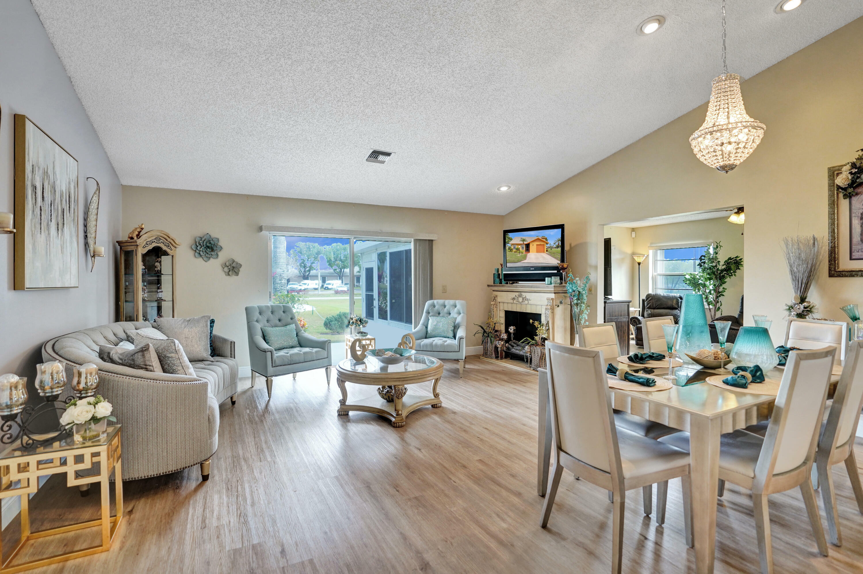 Property Photo: 3570 Amalfi Drive FL 33417