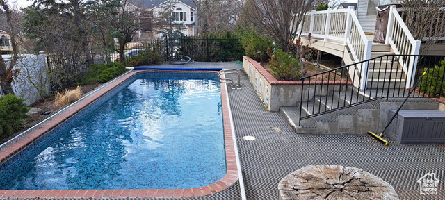 Property Photo: 1013 E 5000 S UT 84403