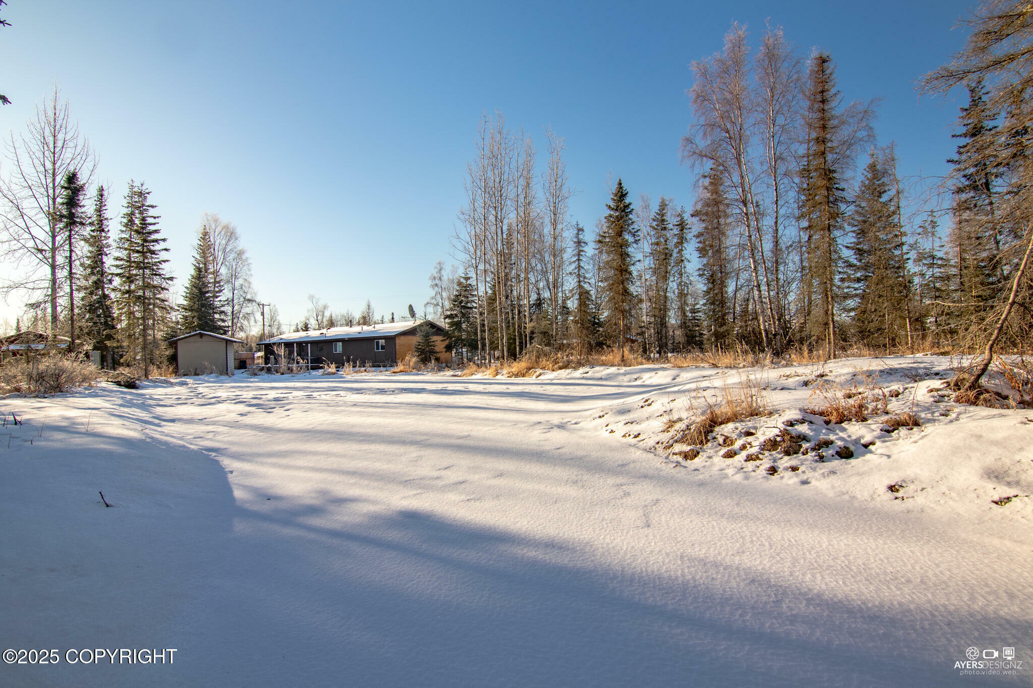 Property Photo:  325 S Kobuk Street  AK 99669 