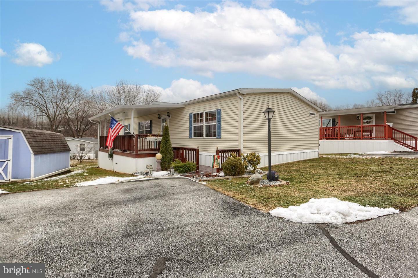 175 Westbrook Drive  Ephrata PA 17522 photo