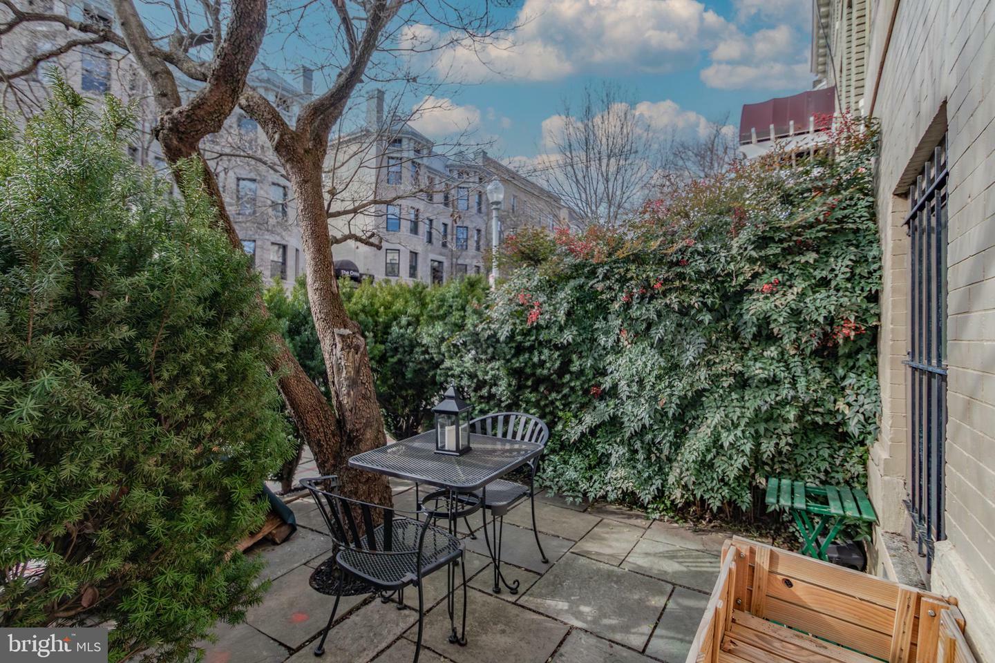 Property Photo:  1833 California Street NW 102  DC 20009 