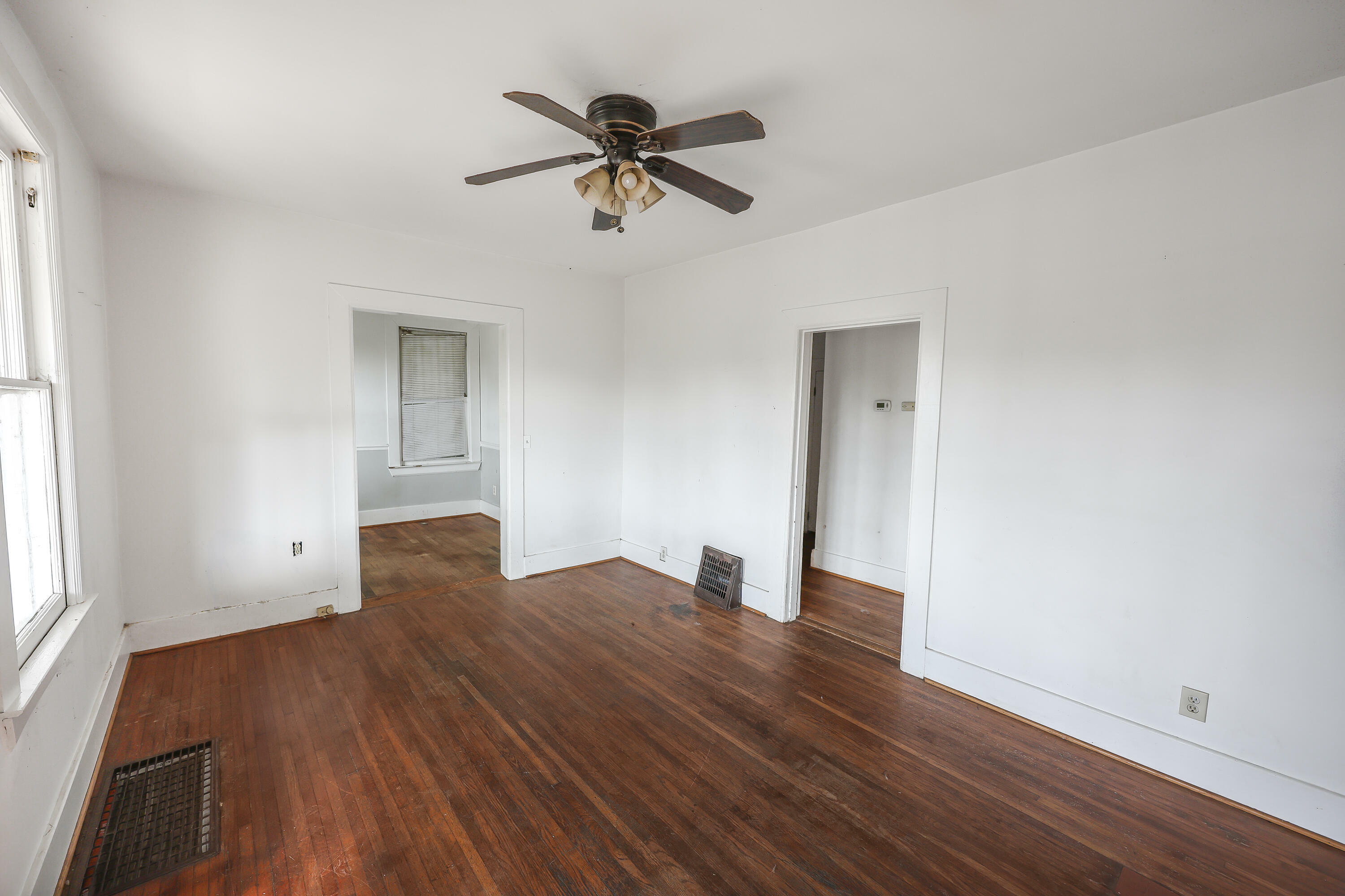 Property Photo: 223 Baker Street TN 37405