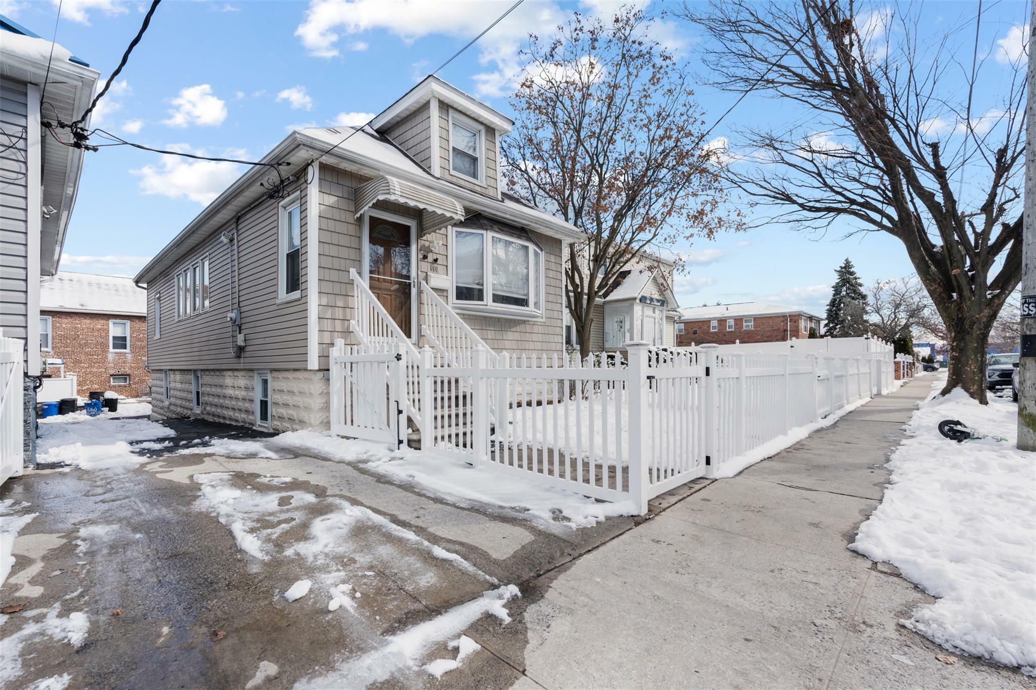 Property Photo: 660 Clarence Avenue NY 10465