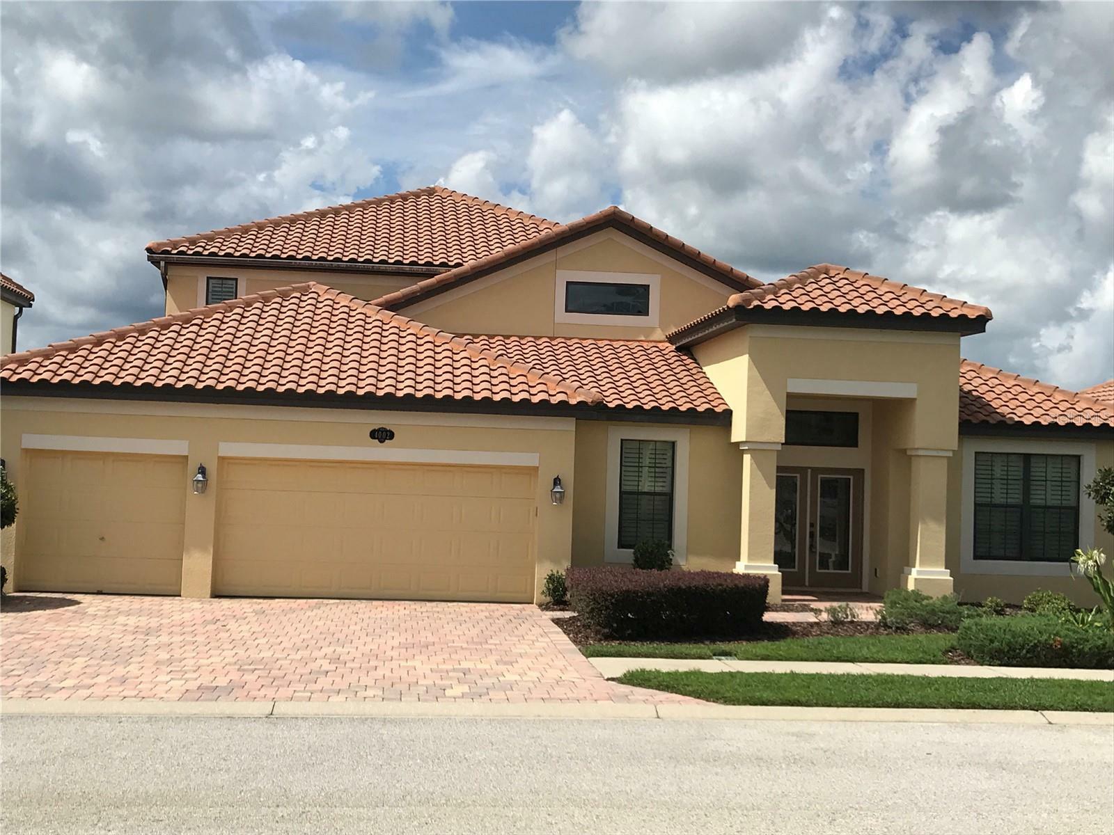 Property Photo: 4002 Sunset Lake Drive FL 33810