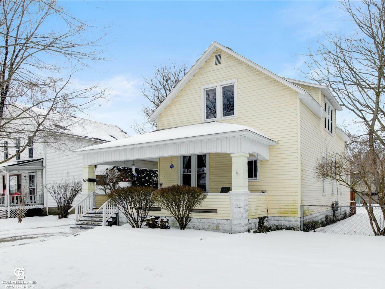 Property Photo:  2429 Walnut St Street  MI 48060 