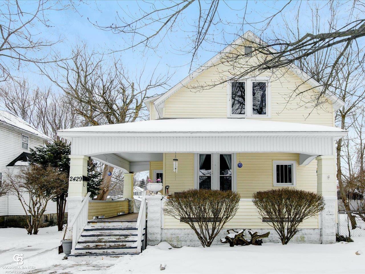 Property Photo: 2429 Walnut St Street MI 48060
