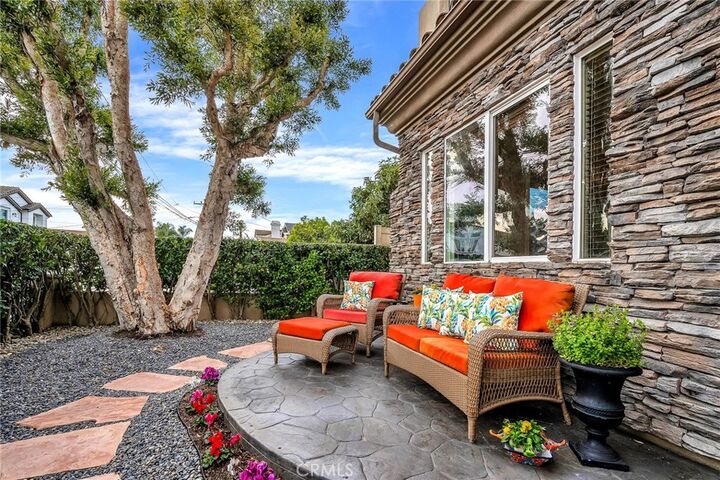 Property Photo: 2221 Warfield Avenue A CA 90278