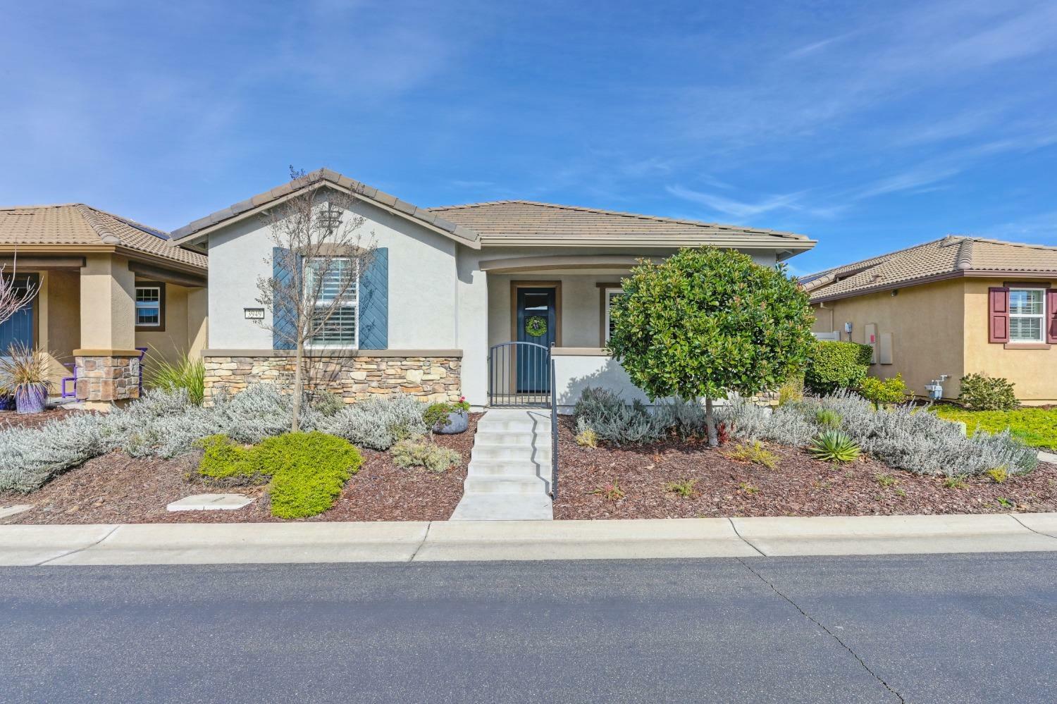 Property Photo:  3949 Crete Island Lane  CA 95834 