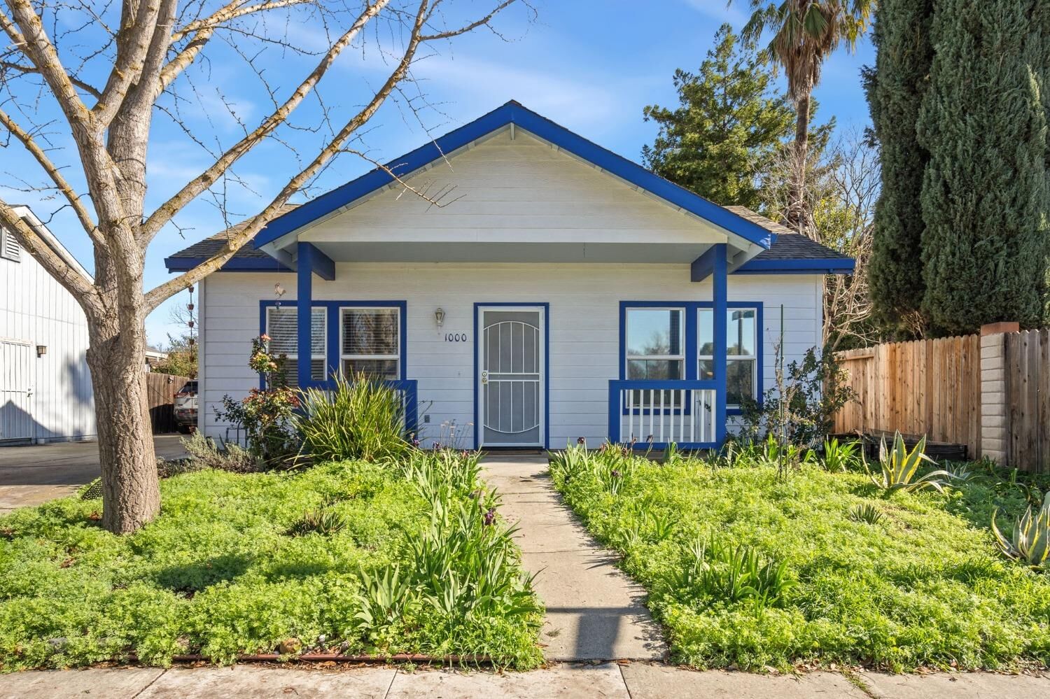 Property Photo: 1000 Tulip Lane CA 95618