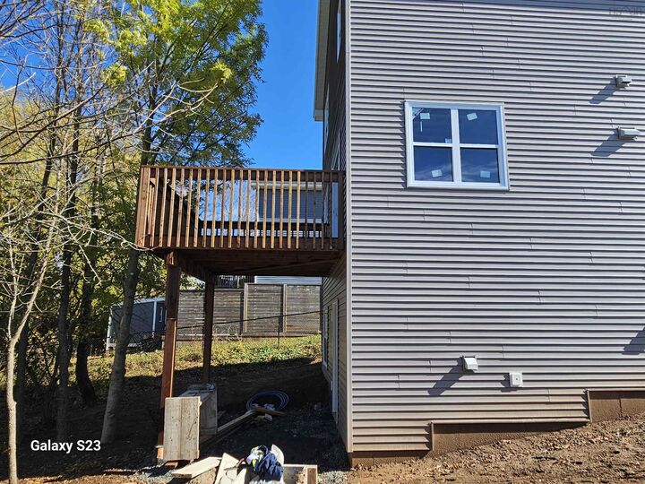 Property Photo: 208E Burgess Crescent NS B0N 2T0