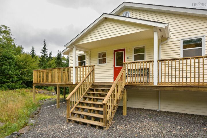 Property Photo: 74 6101 Rd (Leos Lane) NS B0E 2K0