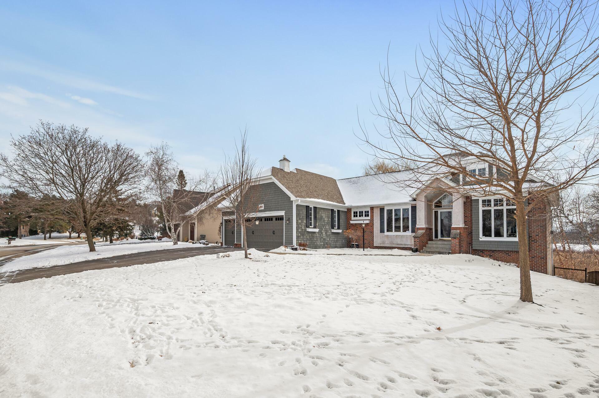 Property Photo:  8830 Wedgemere Drive  MN 55386 