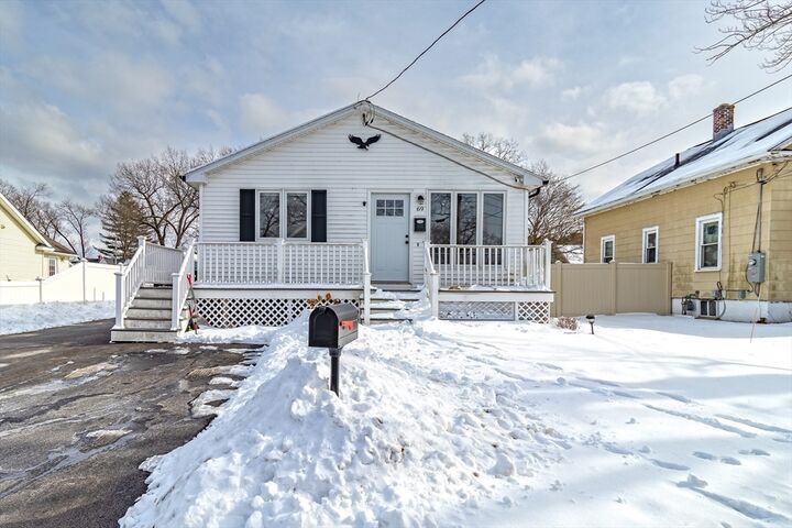69 Rochester St  Chicopee MA 01020 photo