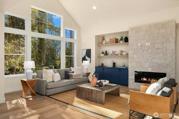 Property Photo: 19326 143rd Place SE WA 98058