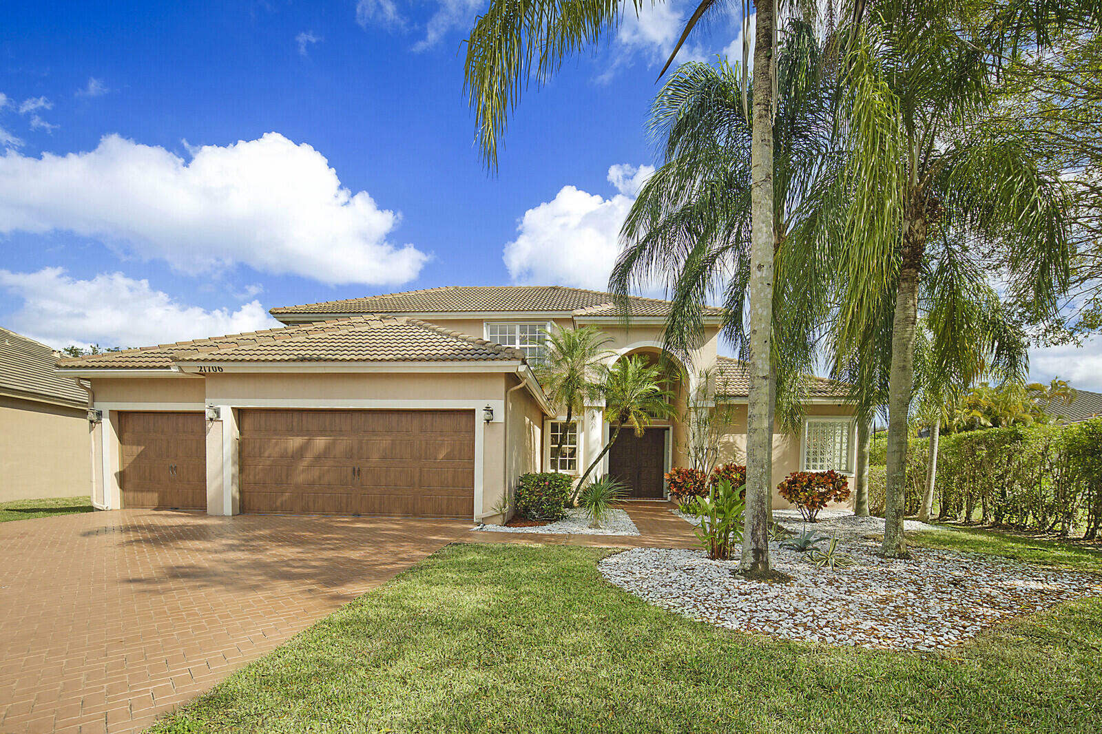 Property Photo:  21706 Abington Court  FL 33428 