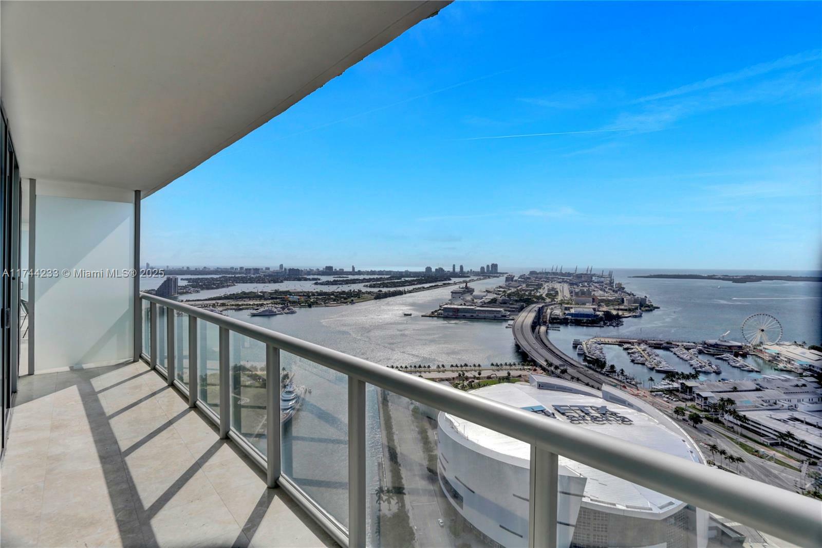 Property Photo:  888 Biscayne Blvd 4205  FL 33132 