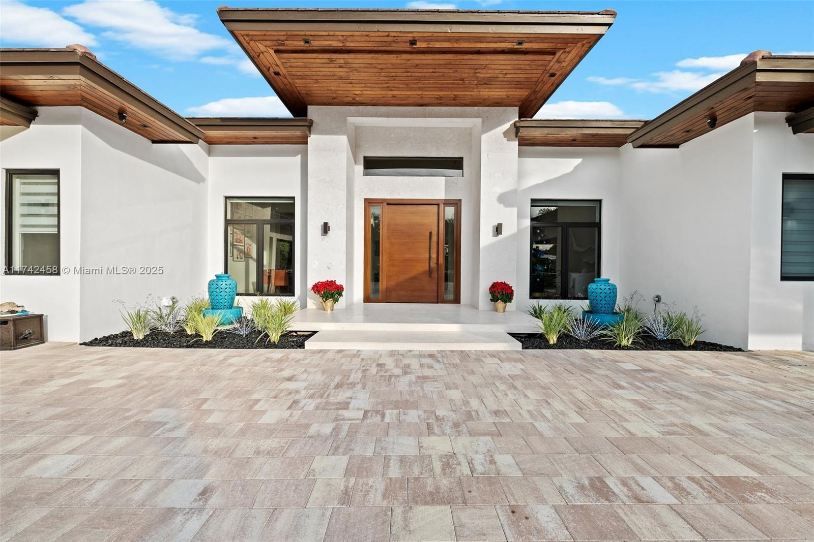 Property Photo:  7775 SW 72nd Ave  FL 33143 