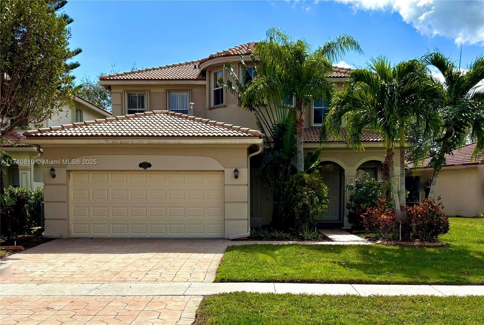 Property Photo:  10514 Galleria St  FL 33414 