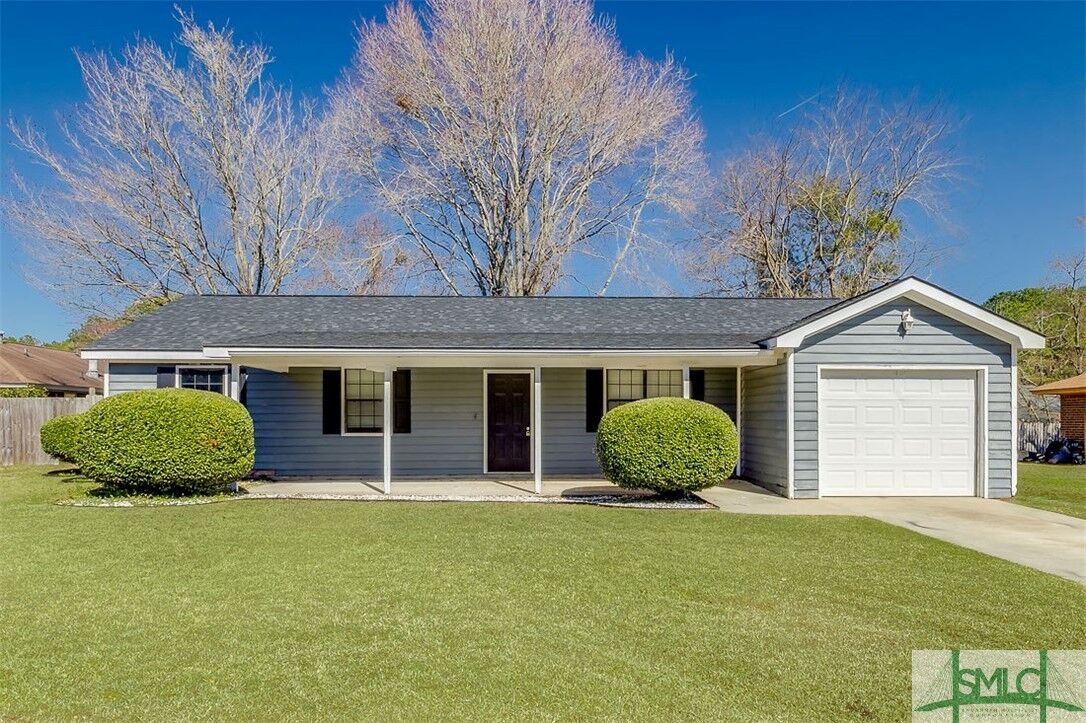 Property Photo:  4 Longleaf Circle  GA 31322 