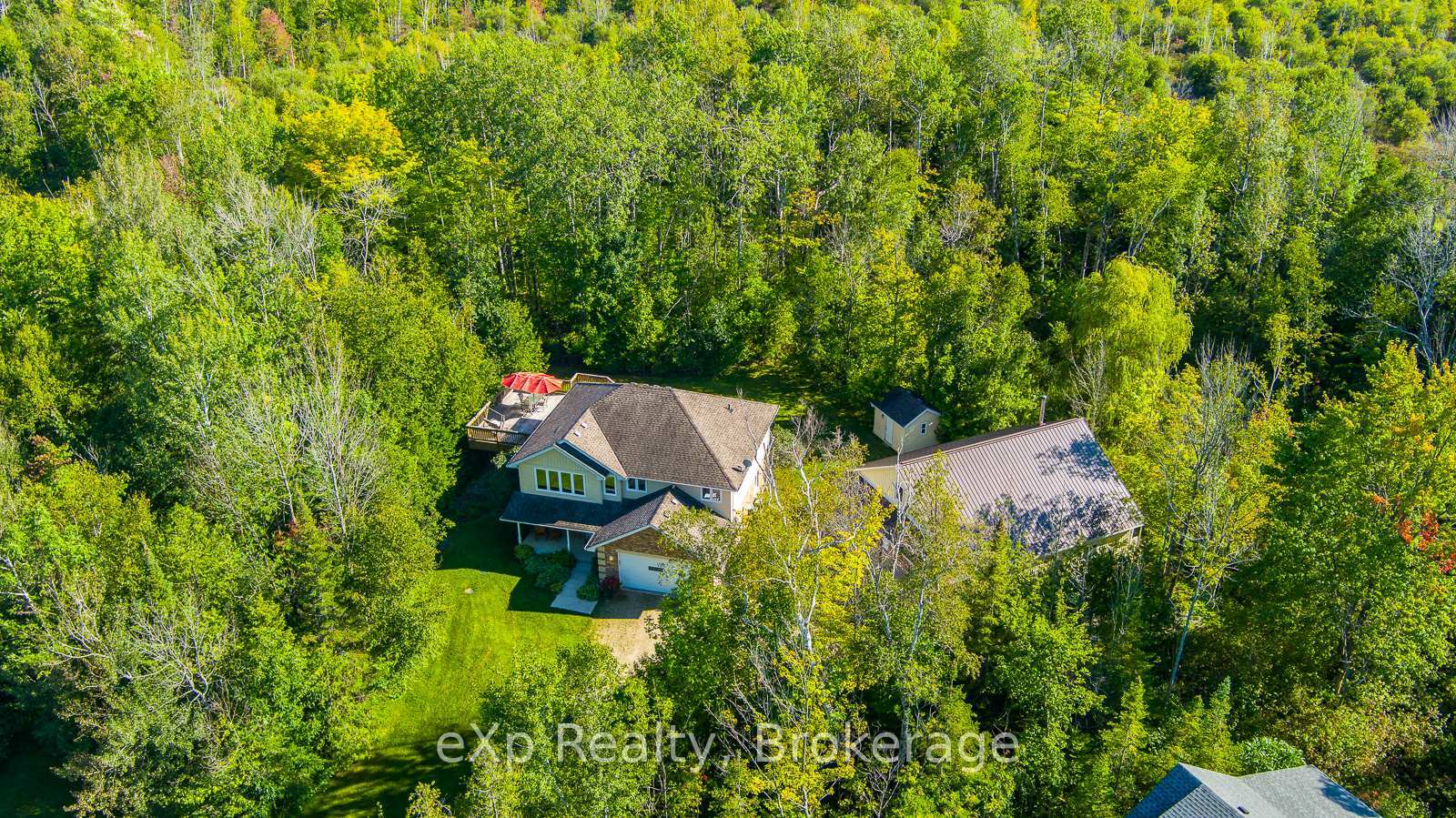 Property Photo: 98 Birch Street ON N0H 2G0