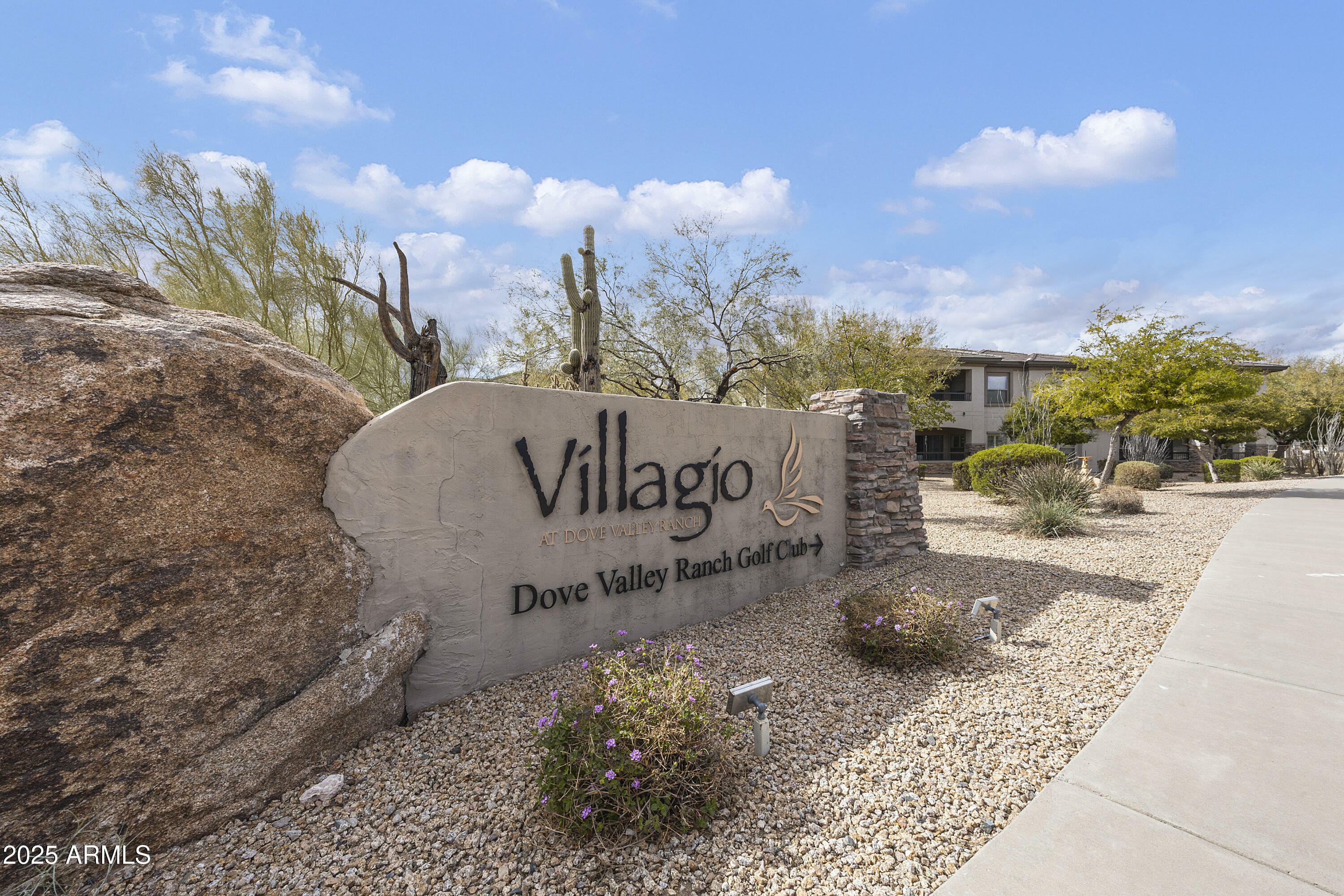 33575 N Dove Lakes Drive 2036  Cave Creek AZ 85331 photo