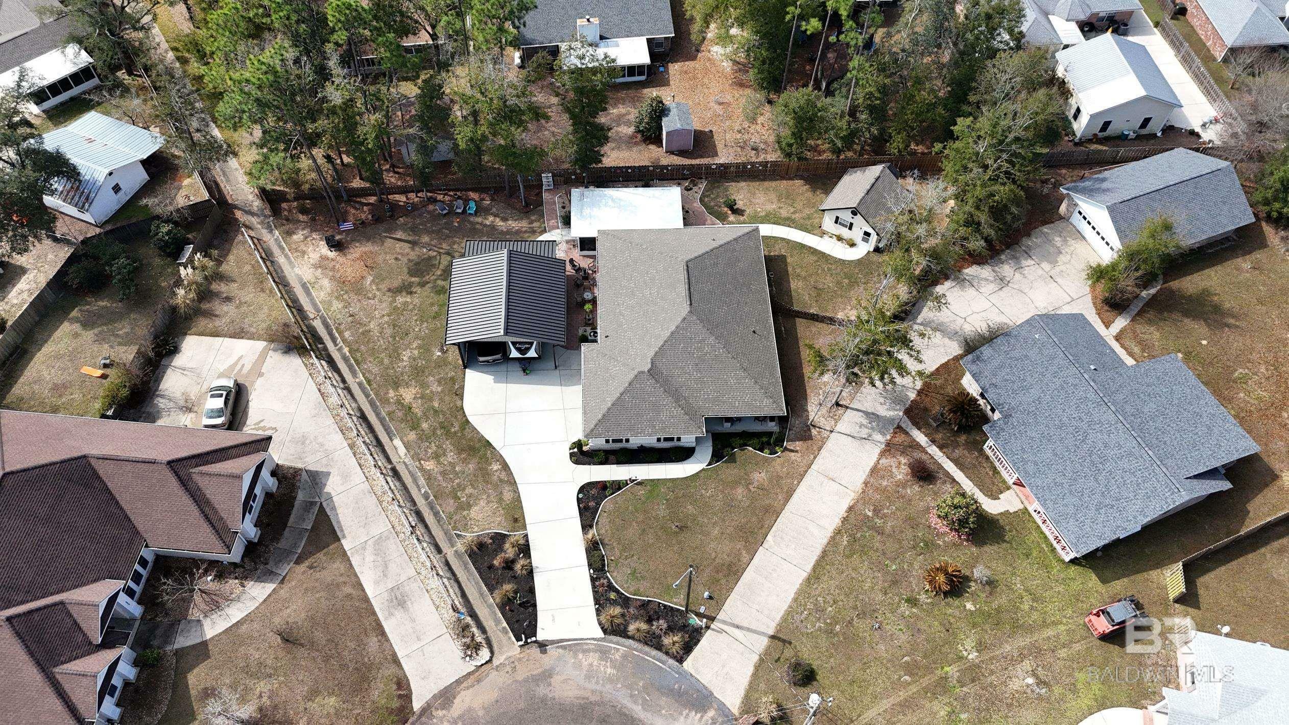 Property Photo:  2900 Panama Circle  AL 36549 