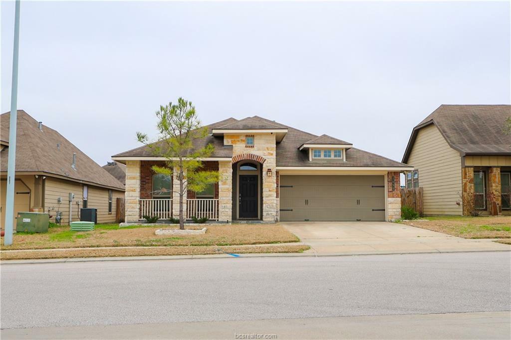 Property Photo:  1090 Venice Drive  TX 77808 