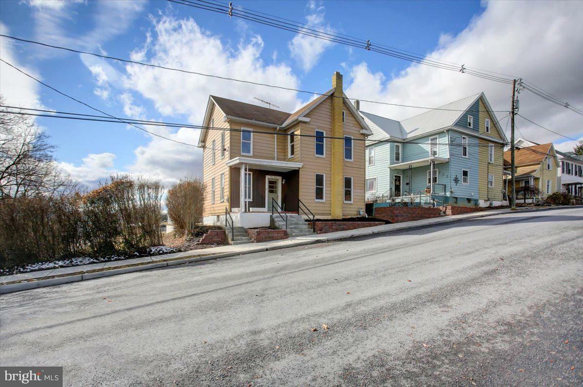 Property Photo:  440 Center Street  PA 17201 