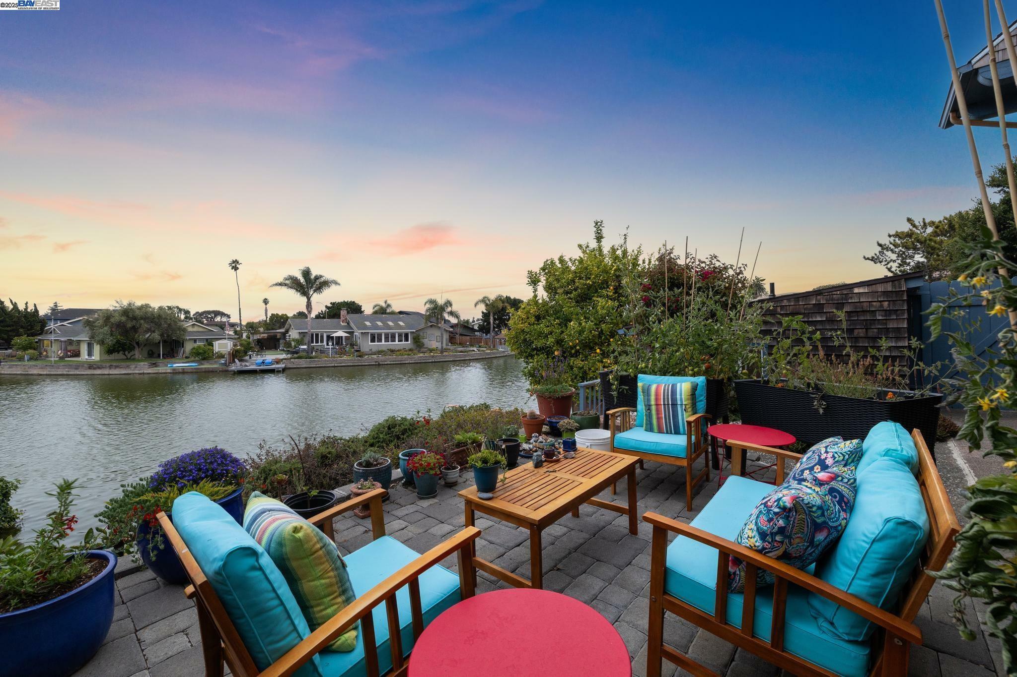 Property Photo: 2000 Clinton Avenue CA 94501