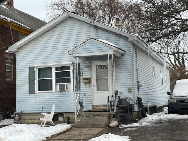 738 E 9th Street  Erie PA 16503 photo