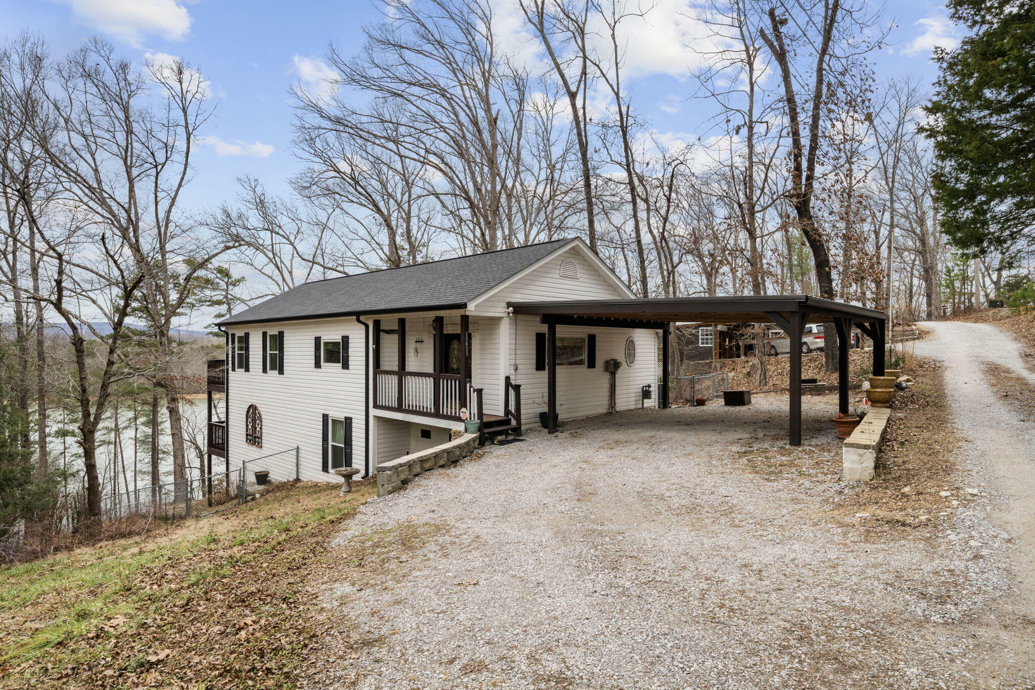 15033 Log Cabin Lane  Soddy Daisy TN 37379 photo