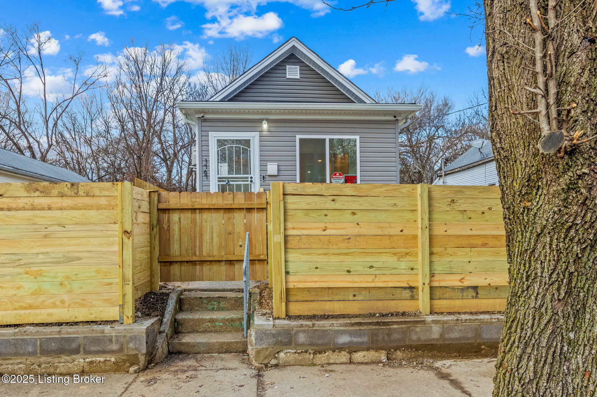 Property Photo:  1767 Wilson Ave  KY 40210 