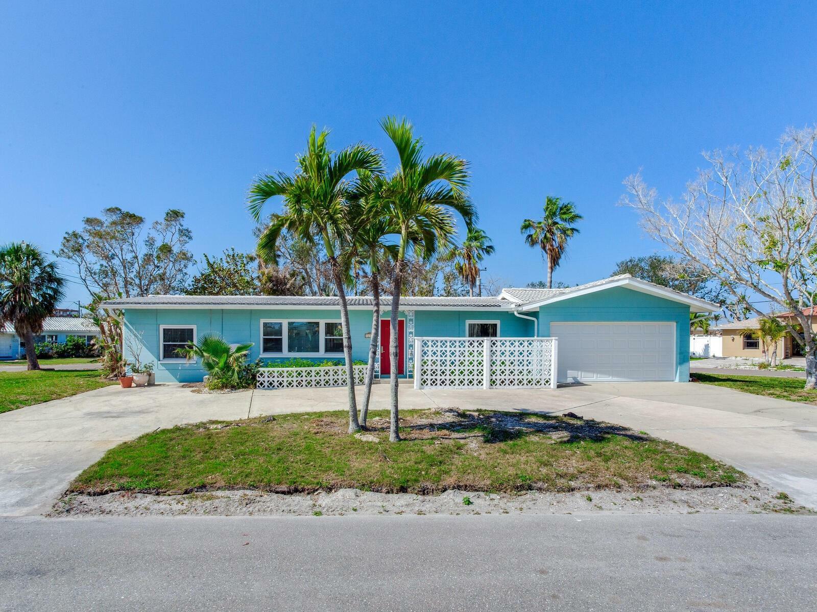 Property Photo:  16312 Redington Drive  FL 33708 