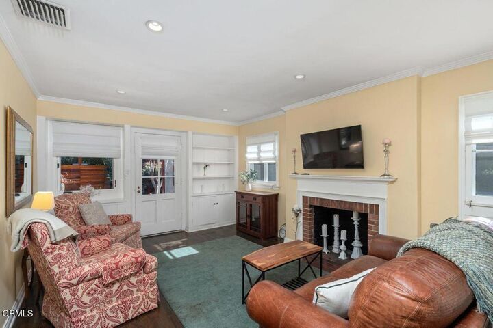 Property Photo:  1504 Wayne Avenue  CA 91030 