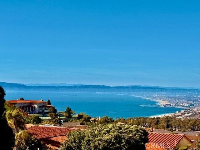 Property Photo: 5727 Capeswood Drive CA 90275