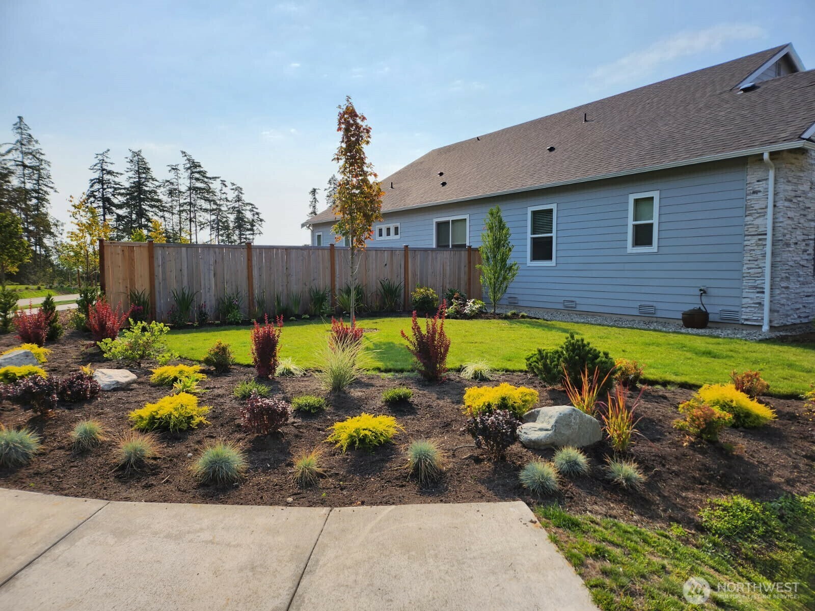 Property Photo:  4692  Albatross St.  WA 98368 