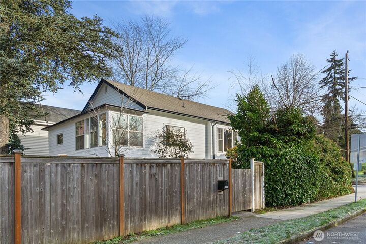 Property Photo: 9203 College Way N WA 98103