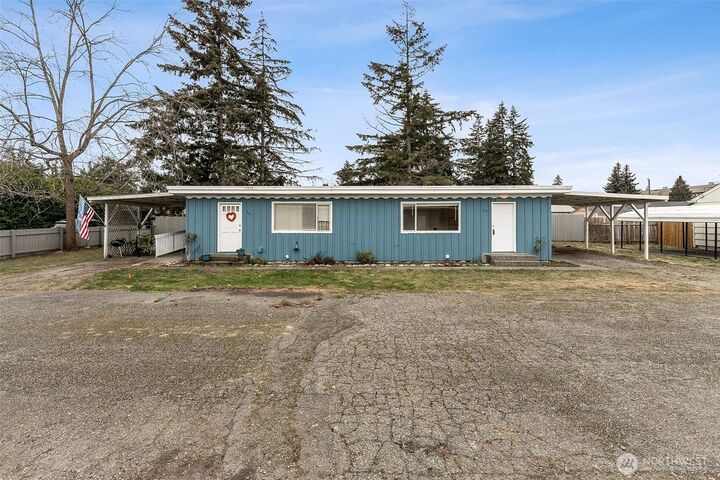 Property Photo:  519  129th Street S  WA 98444 