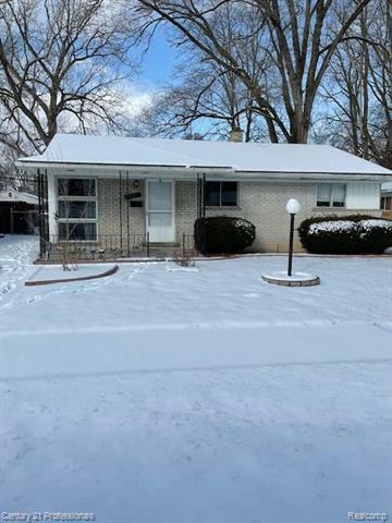 Property Photo:  26210 Andover Street  MI 48141 