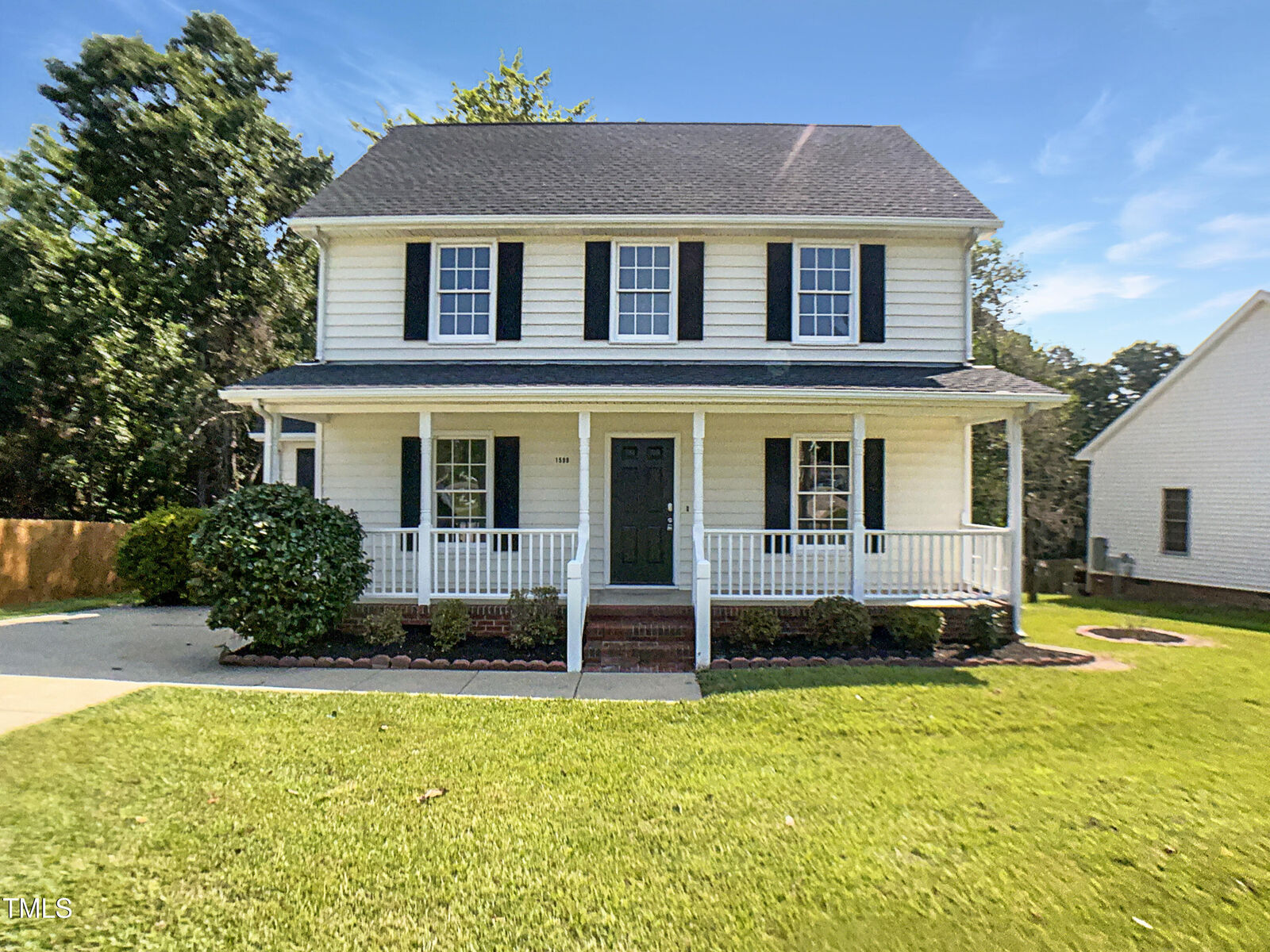 Property Photo:  1599 Rogers Pointe Lane  NC 27522 