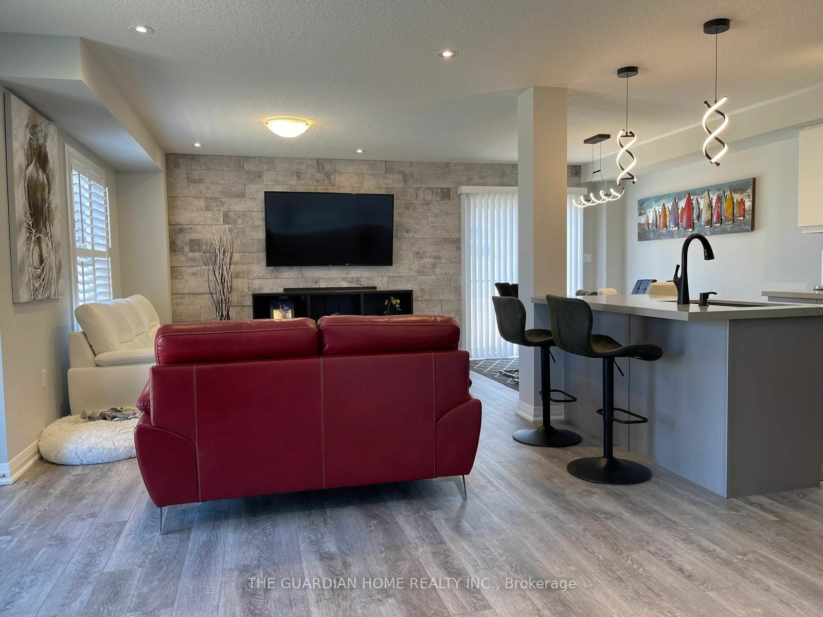 Property Photo:  8 Canary Grass Blvd  ON L8J 3H5 