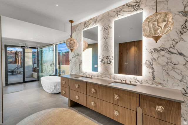 Property Photo: 63 E Colima Rd UT 84780