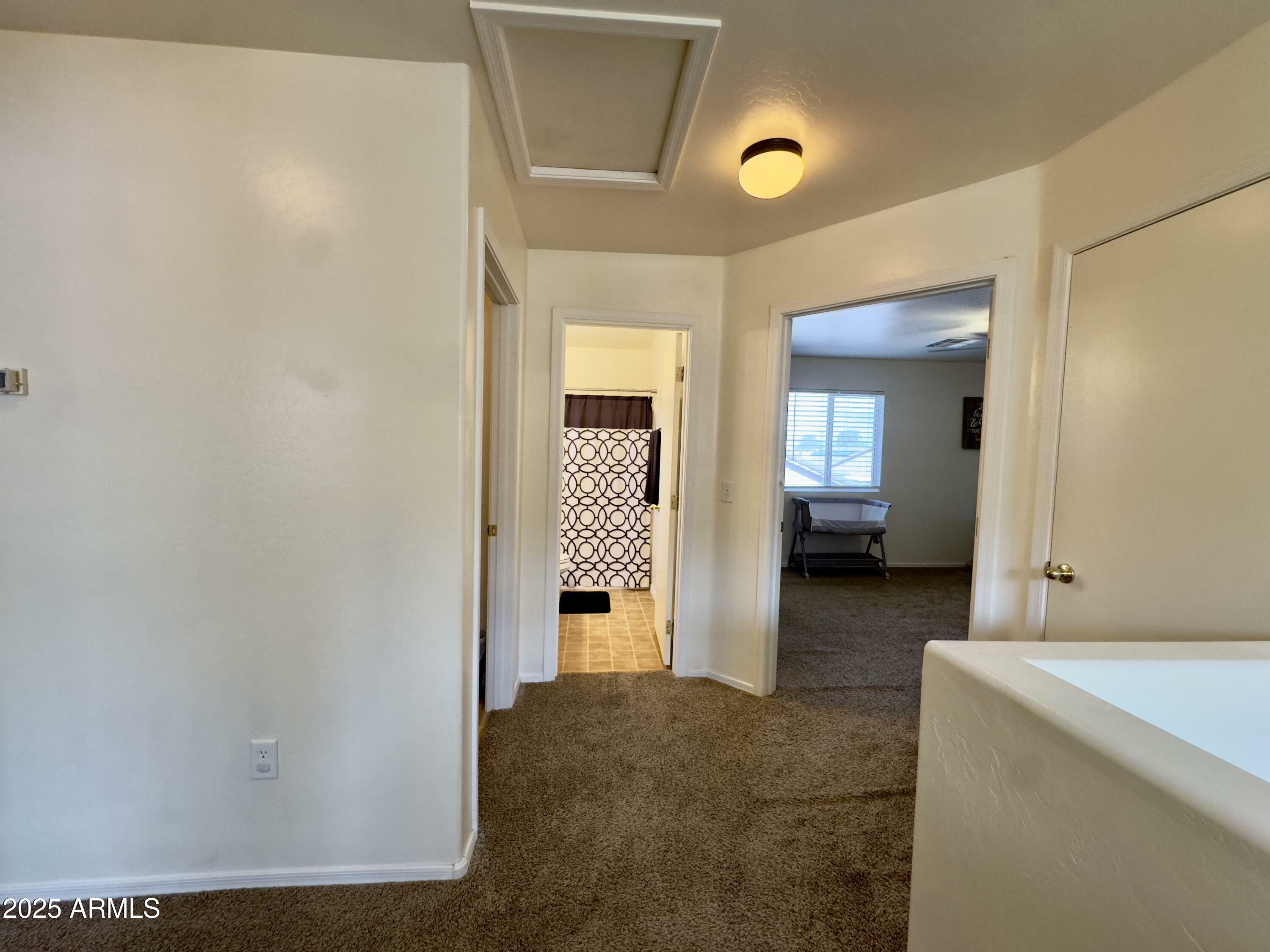 Property Photo: 671 E Colt Court AZ 85225
