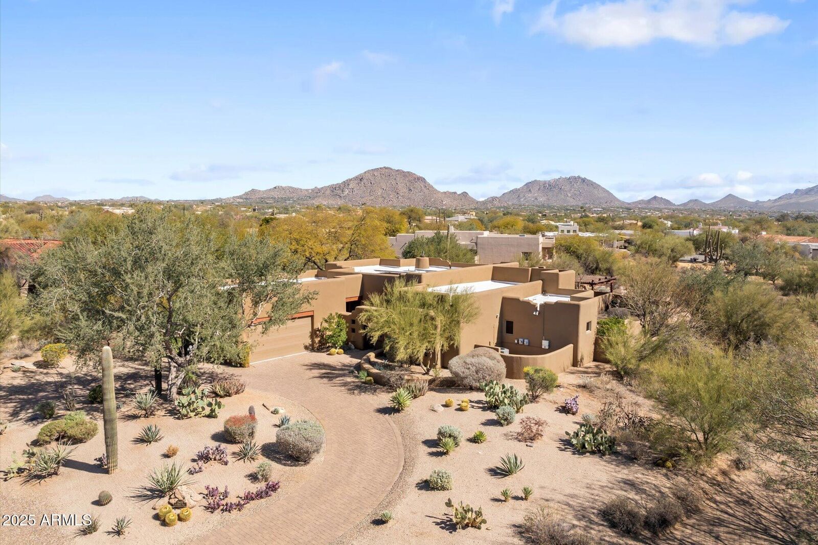 Property Photo:  25433 N Bronco Trail  AZ 85255 