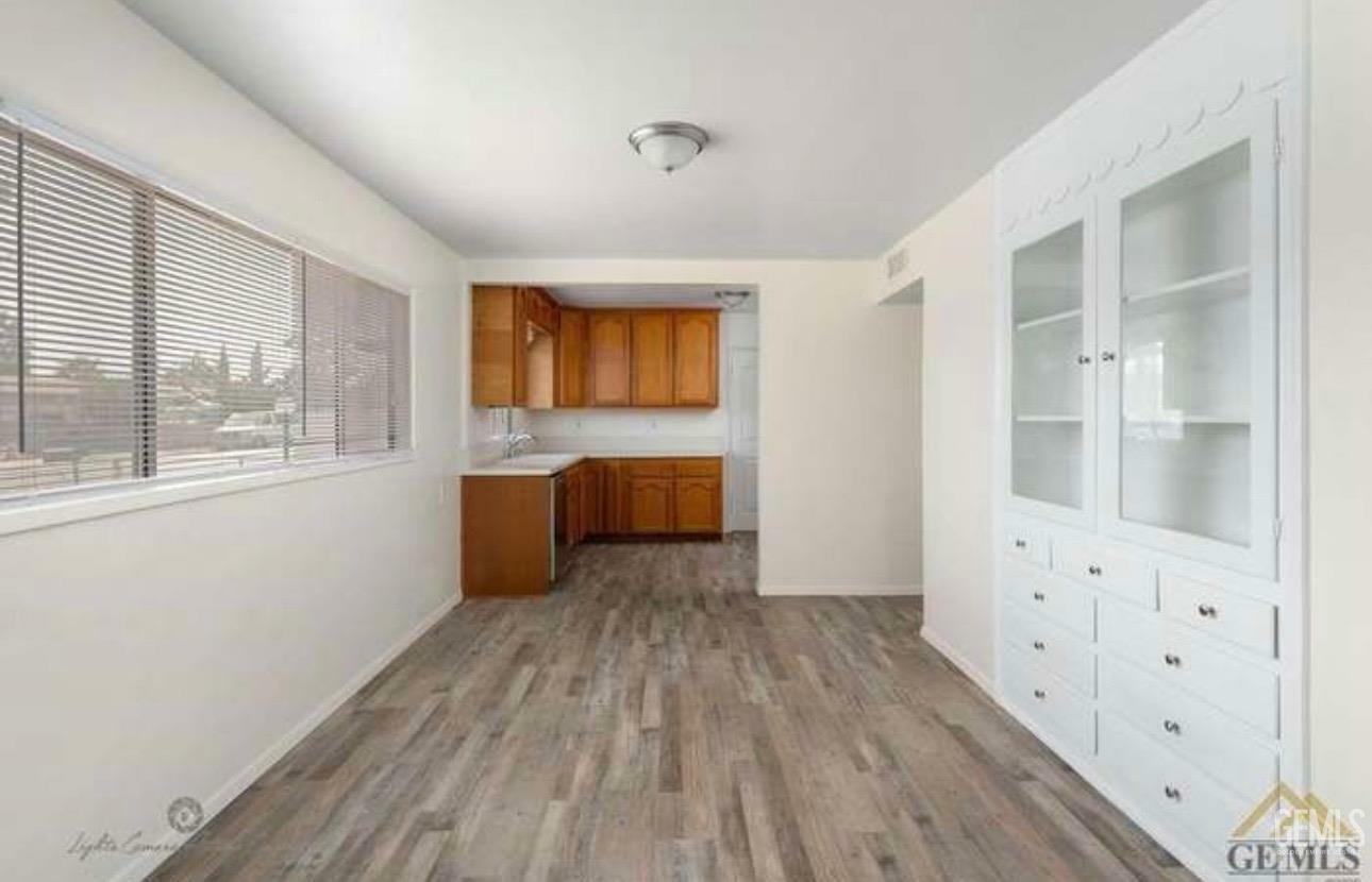 Property Photo:  2345 Thomas Way  CA 93215 