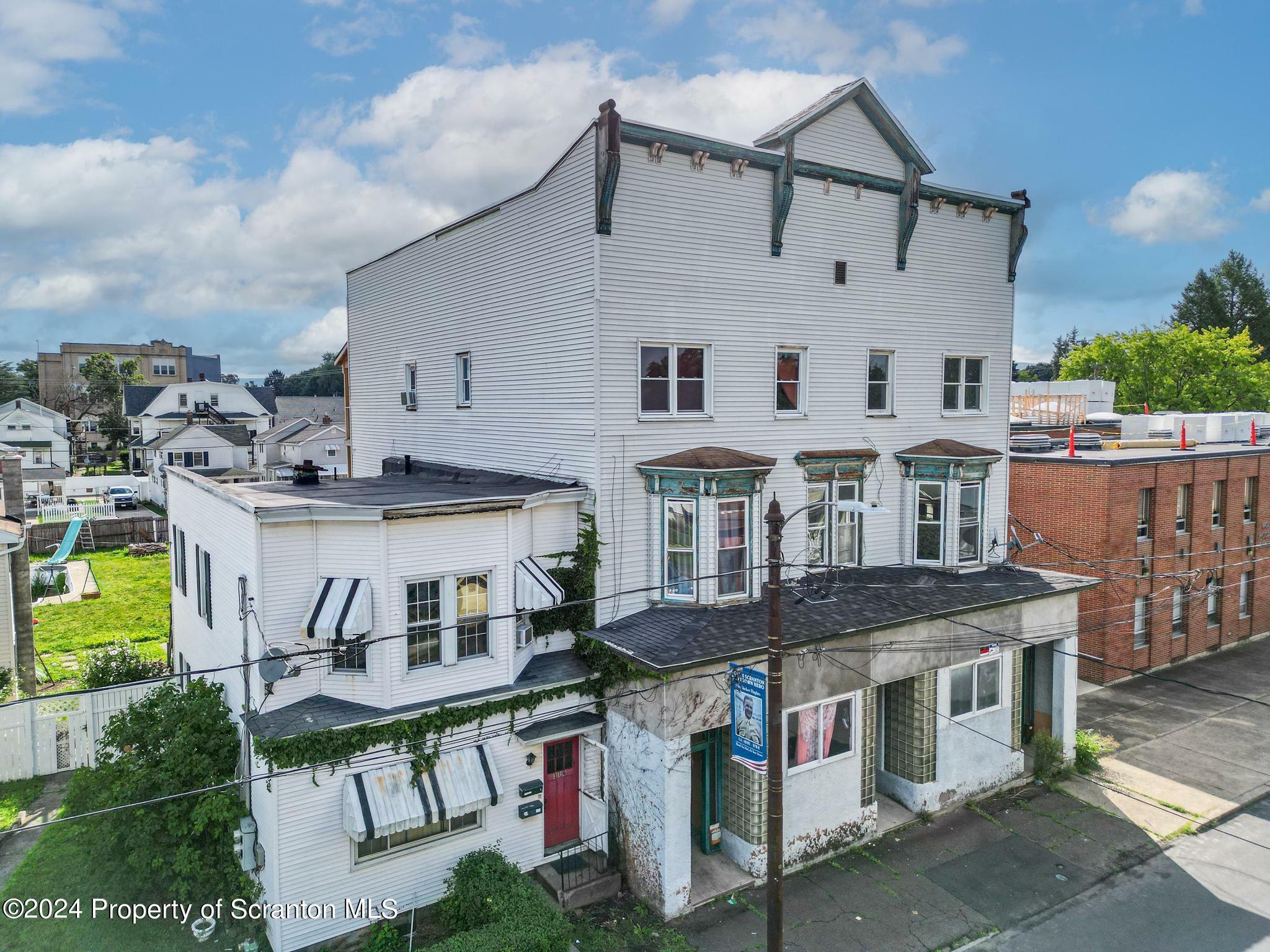 Property Photo:  314-316 W Market Street  PA 18508 