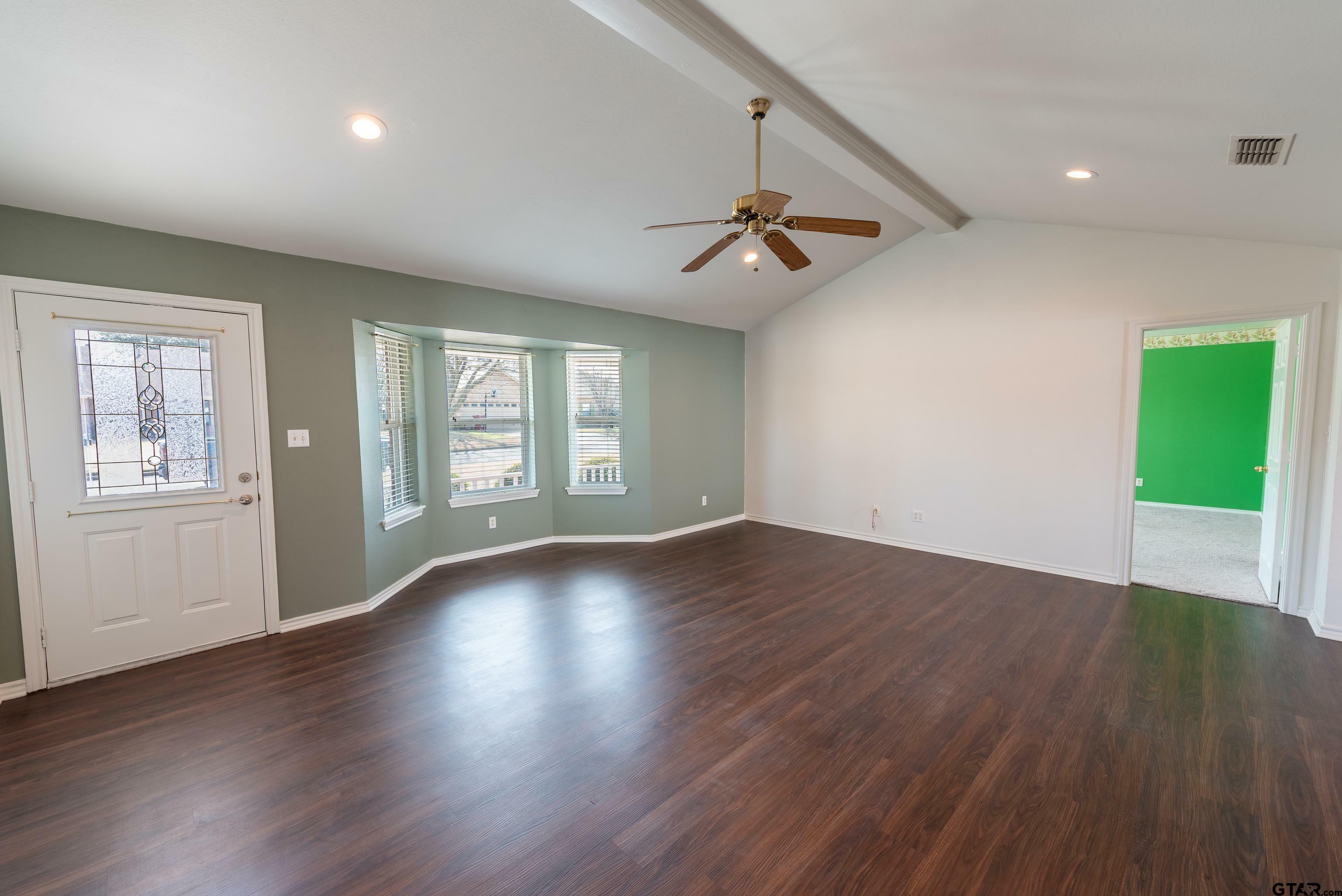 Property Photo: 604 Mustang TX 75457