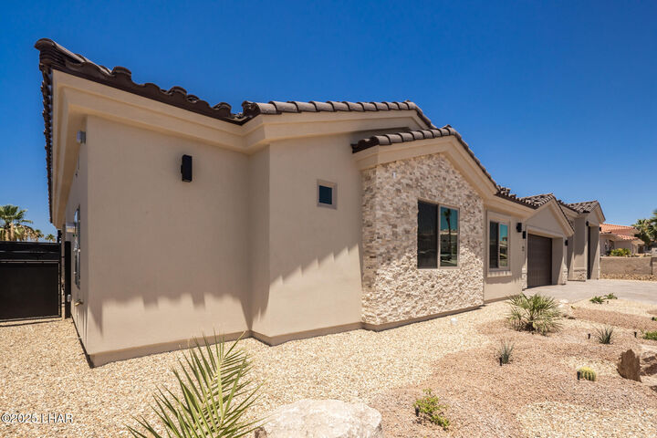 Property Photo: 2371 Stroke Dr AZ 86406