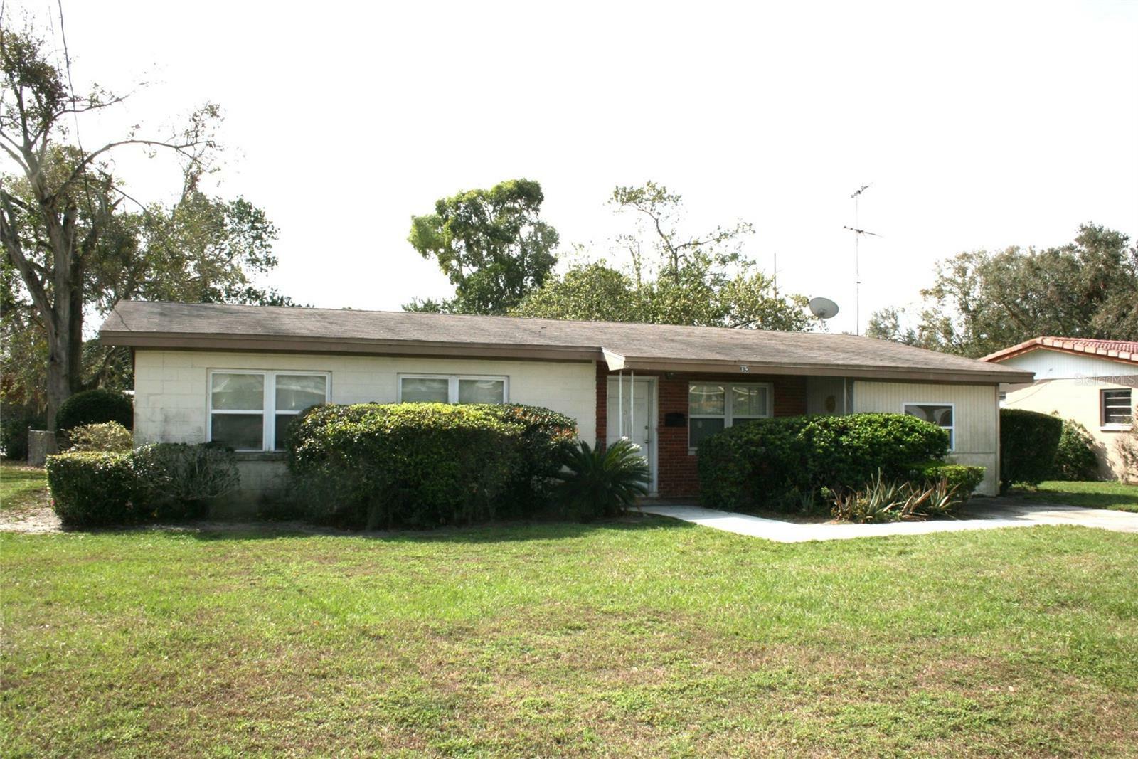 Property Photo:  130 Alvina Avenue  FL 33853 