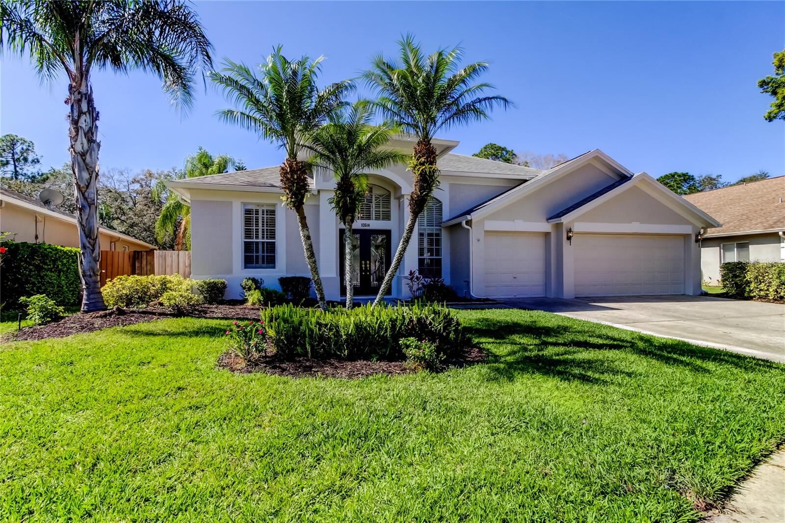 Property Photo: 10614 Chambers Drive FL 33626